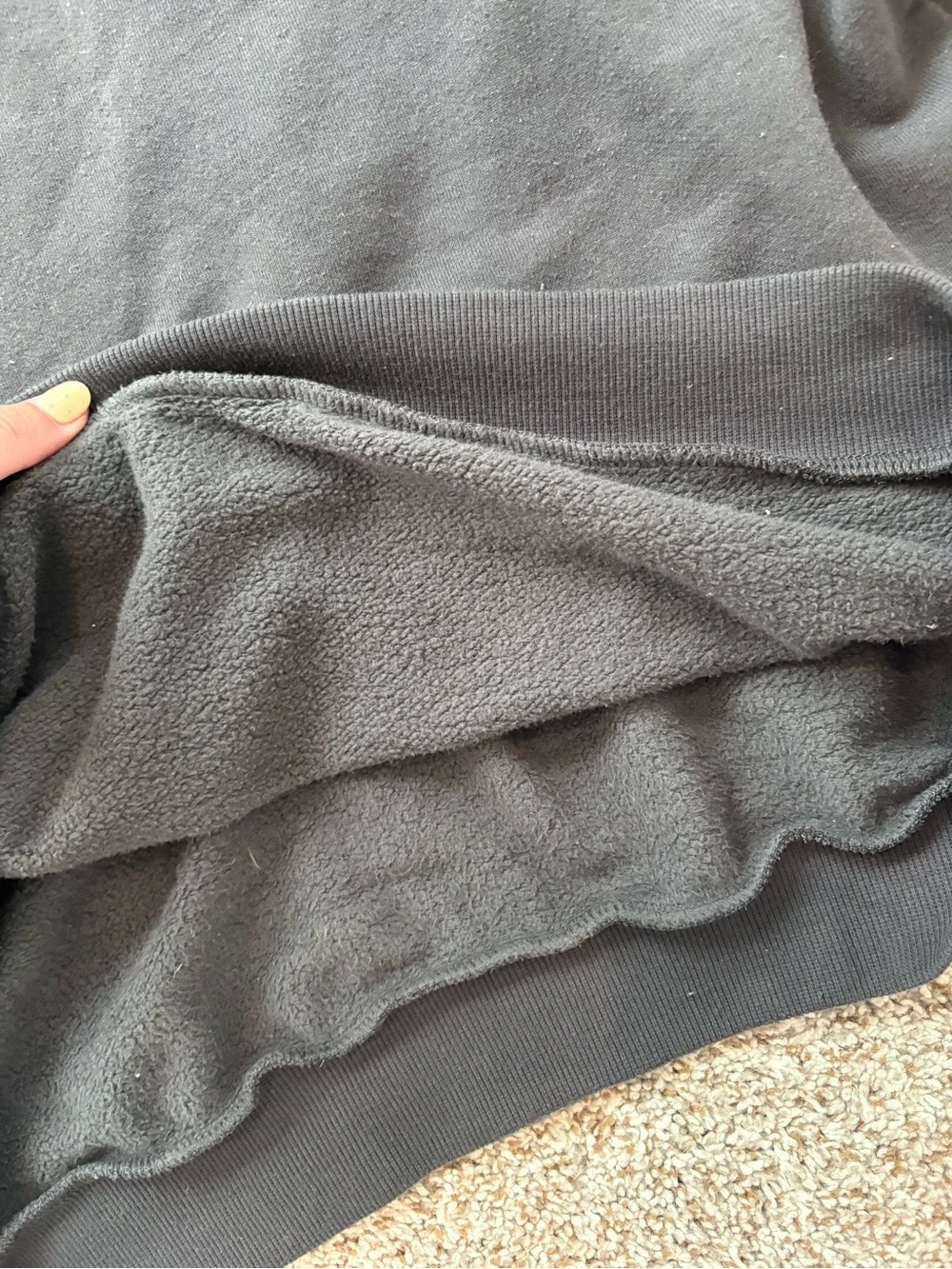 ALO Yoga Accolade Crew Neck Washed Vintage Black Size L/XL unisex